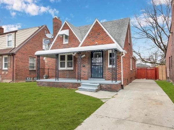 8938 Hartwell Street, Detroit, MI 48228