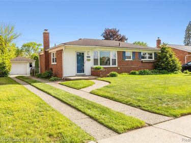 35475 Richland Street, Livonia, MI 48150