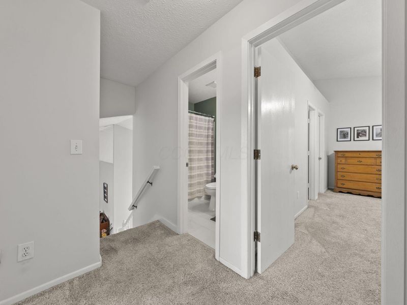 6278 Riverstone Drive, Columbus, OH 43228 Photo 18