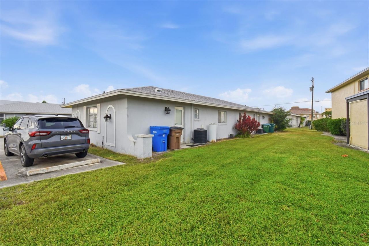 4015 SE 19th Avenue , Unit 5-9, Cape Coral, FL 33904 Photo