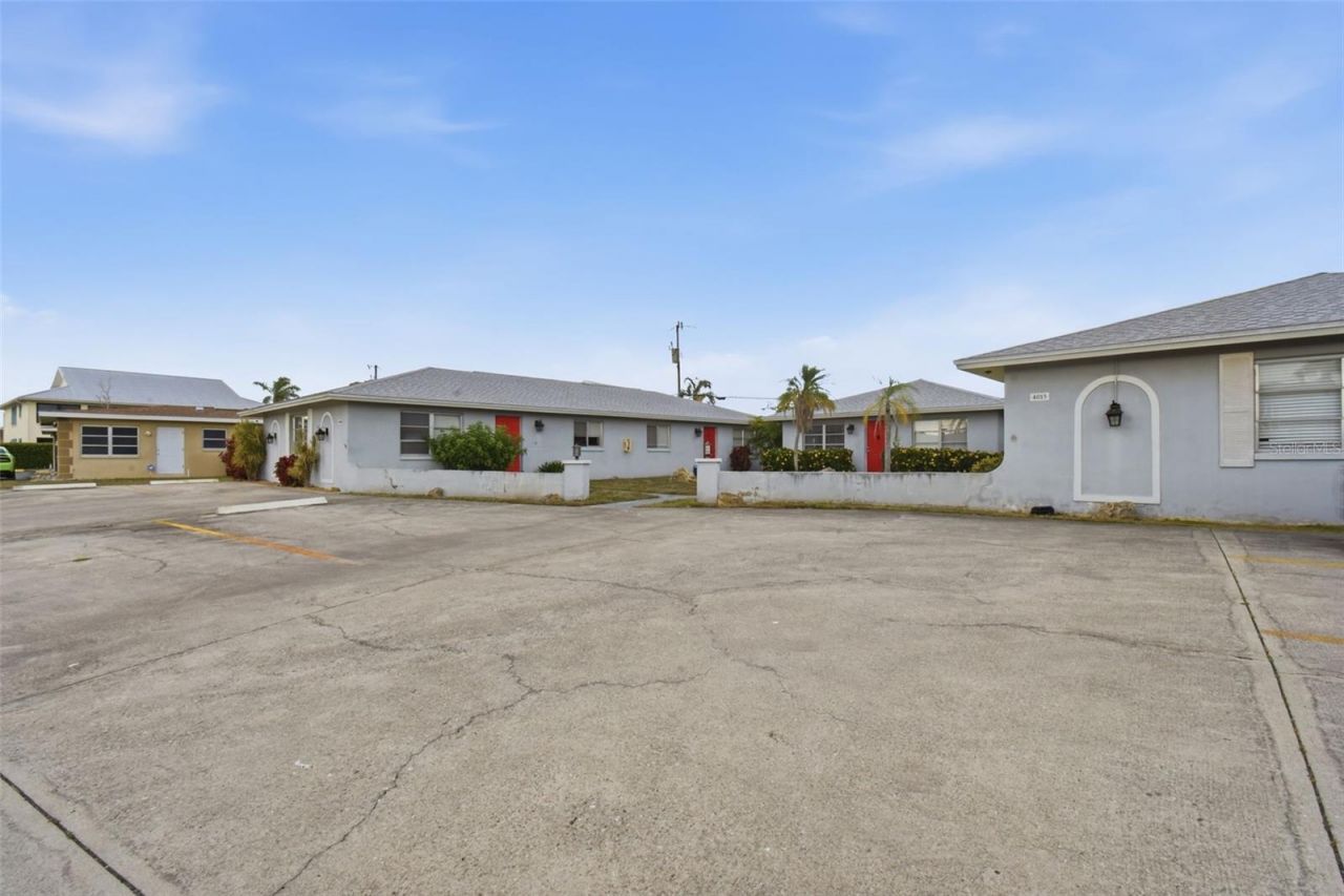 4015 SE 19th Avenue , Unit 5-9, Cape Coral, FL 33904 Photo