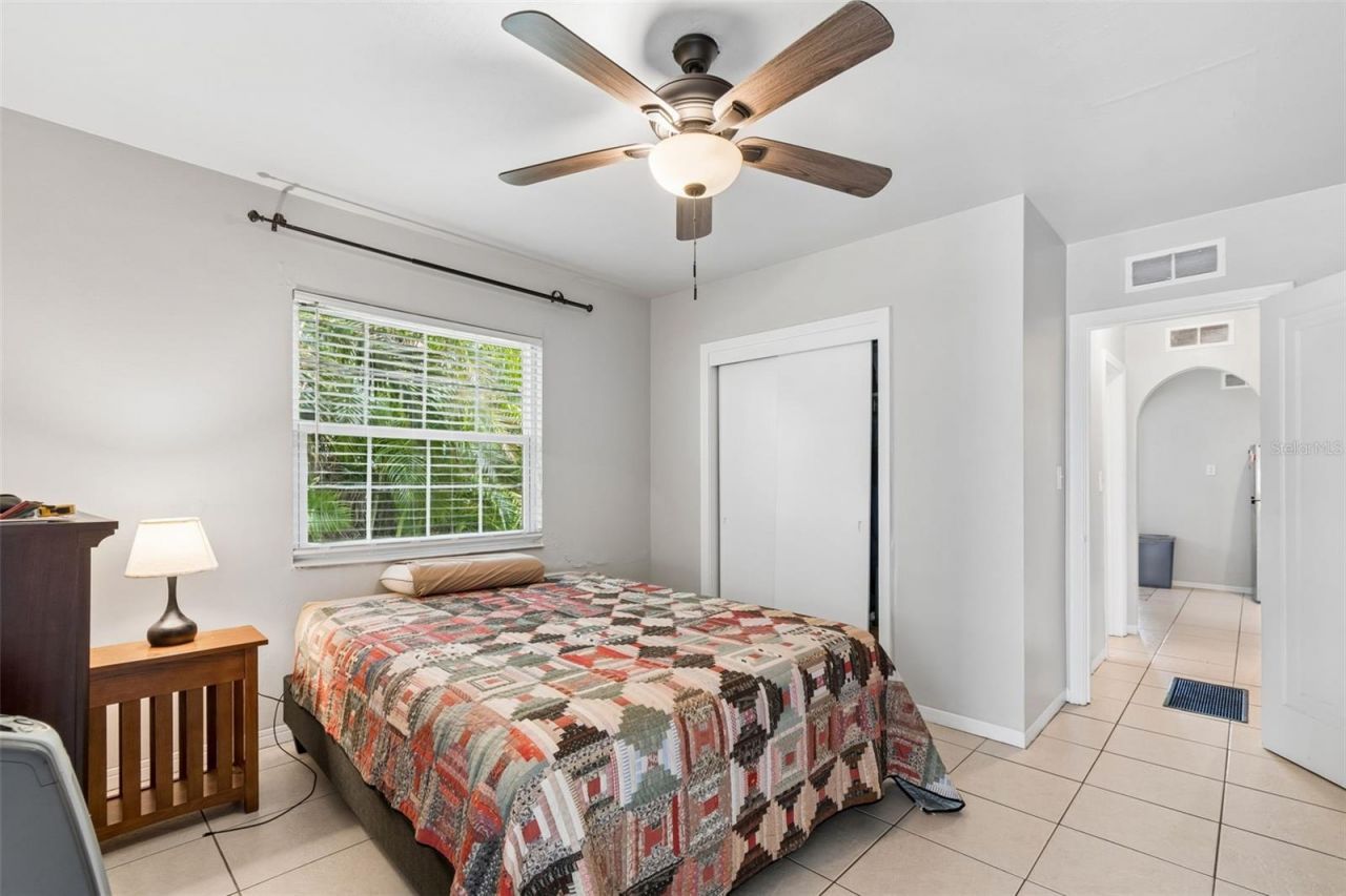 1500 30th Avenue N, Saint Petersburg, FL 33704 Photo