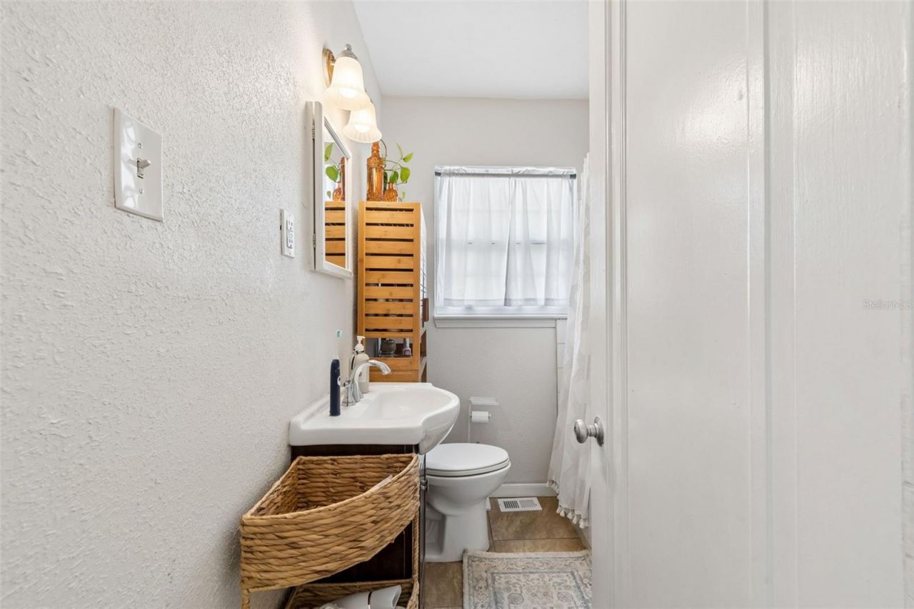1500 30th Avenue N, Saint Petersburg, FL 33704 Photo