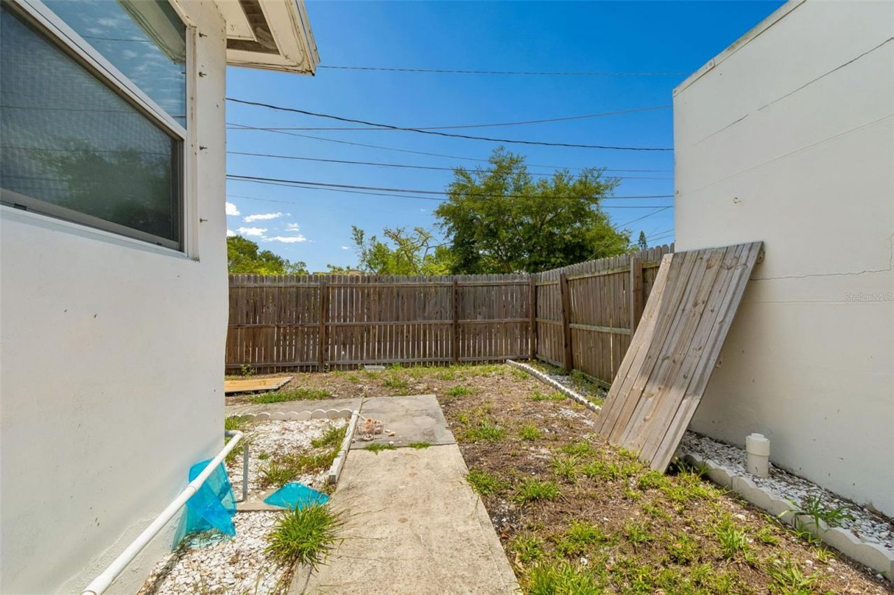 1500 30th Avenue N, Saint Petersburg, FL 33704 Photo