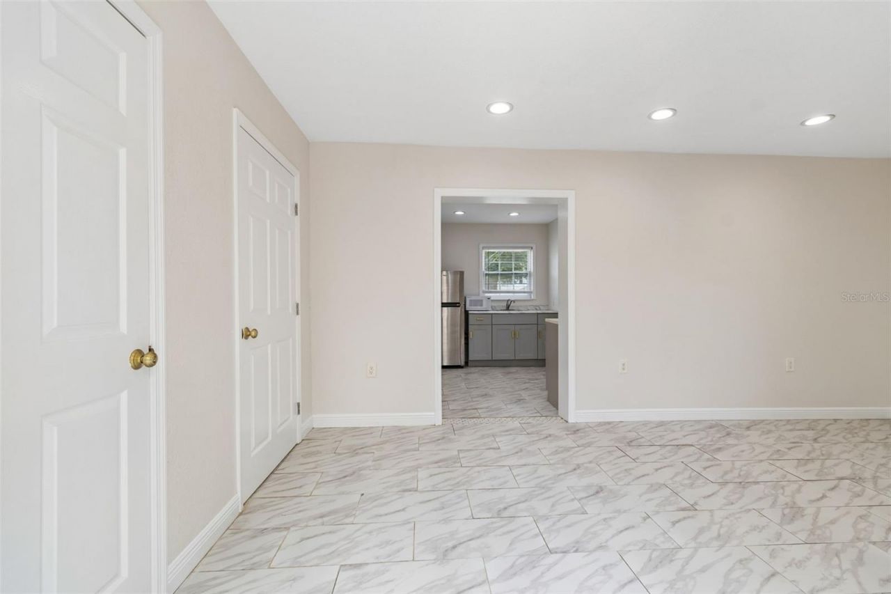 1500 30th Avenue N, Saint Petersburg, FL 33704 Photo