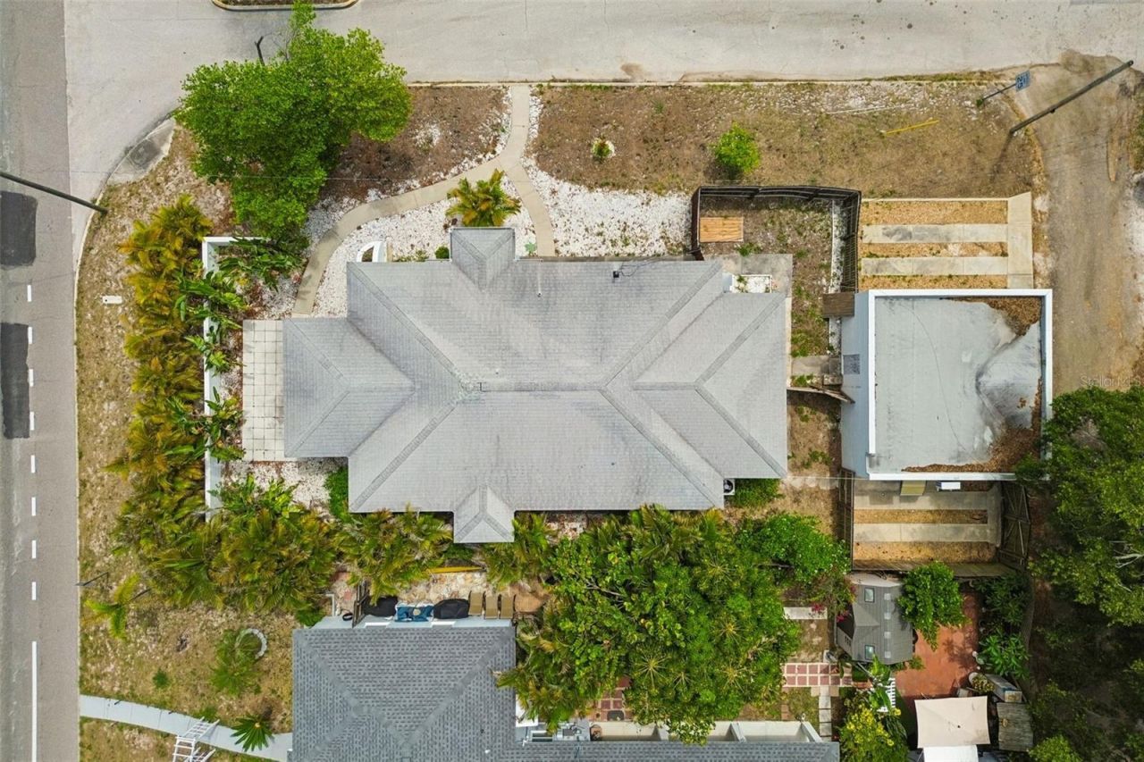1500 30th Avenue N, Saint Petersburg, FL 33704 Photo
