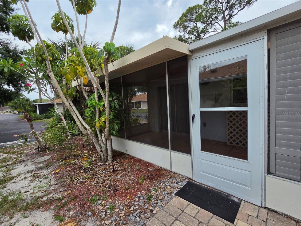 749 N Jefferson Avenue, Unit 749, Sarasota, FL 34237 Photo