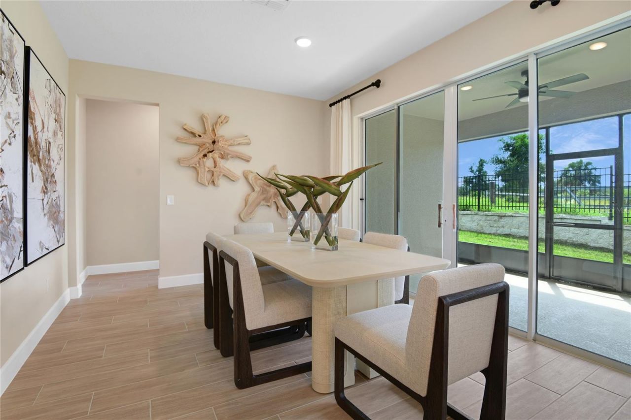 190 Blue Star Court , Tavares, FL 32778 Photo