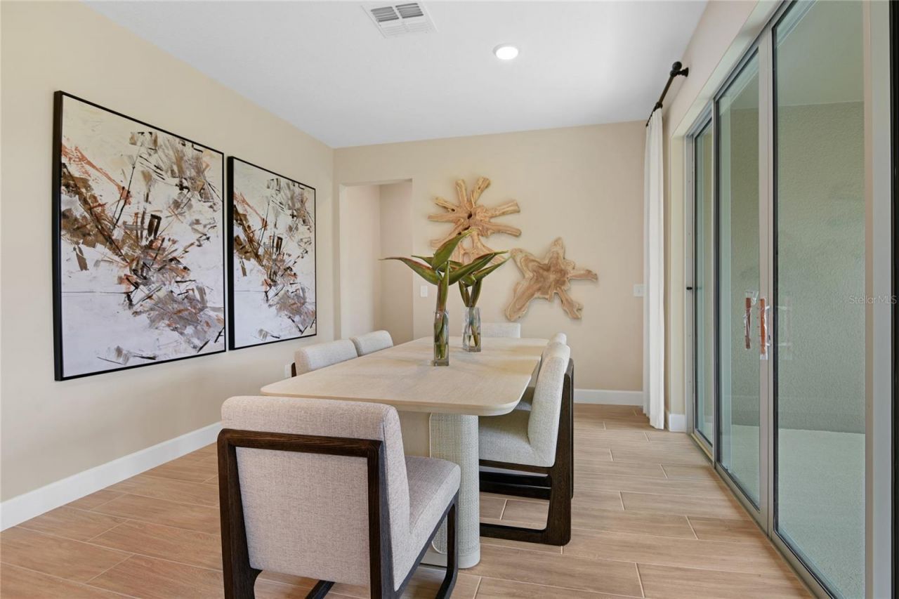 190 Blue Star Court , Tavares, FL 32778 Photo