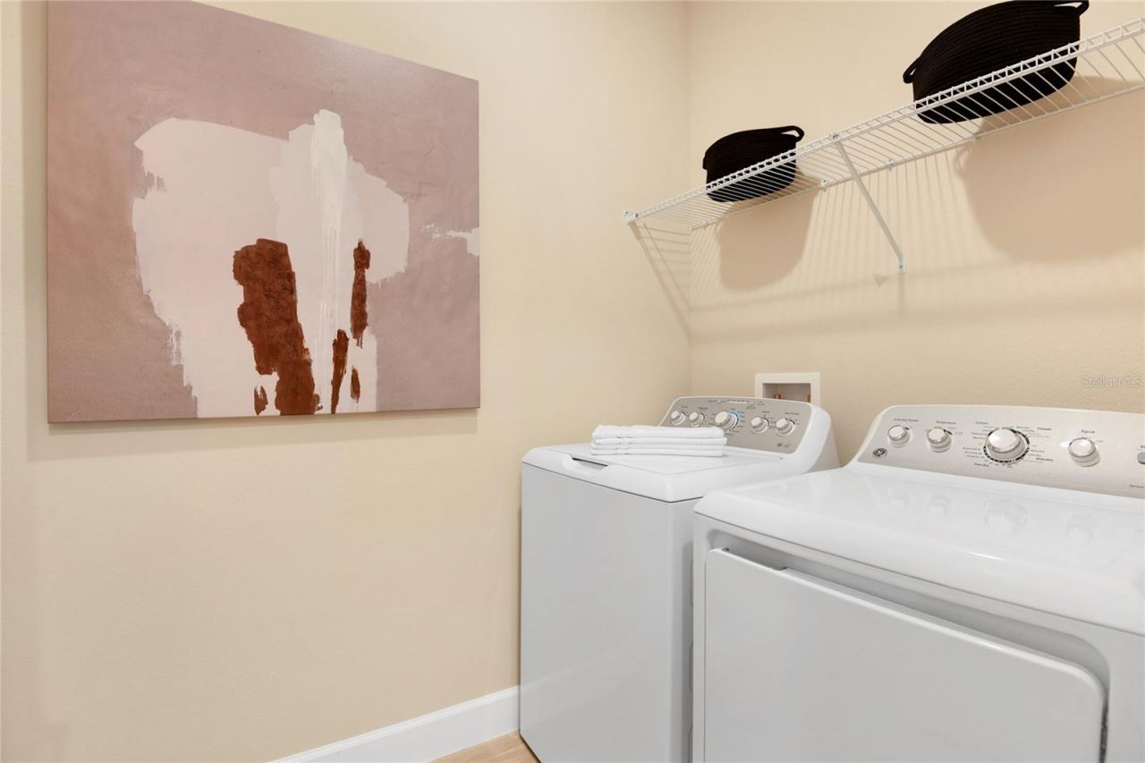 190 Blue Star Court , Tavares, FL 32778 Photo