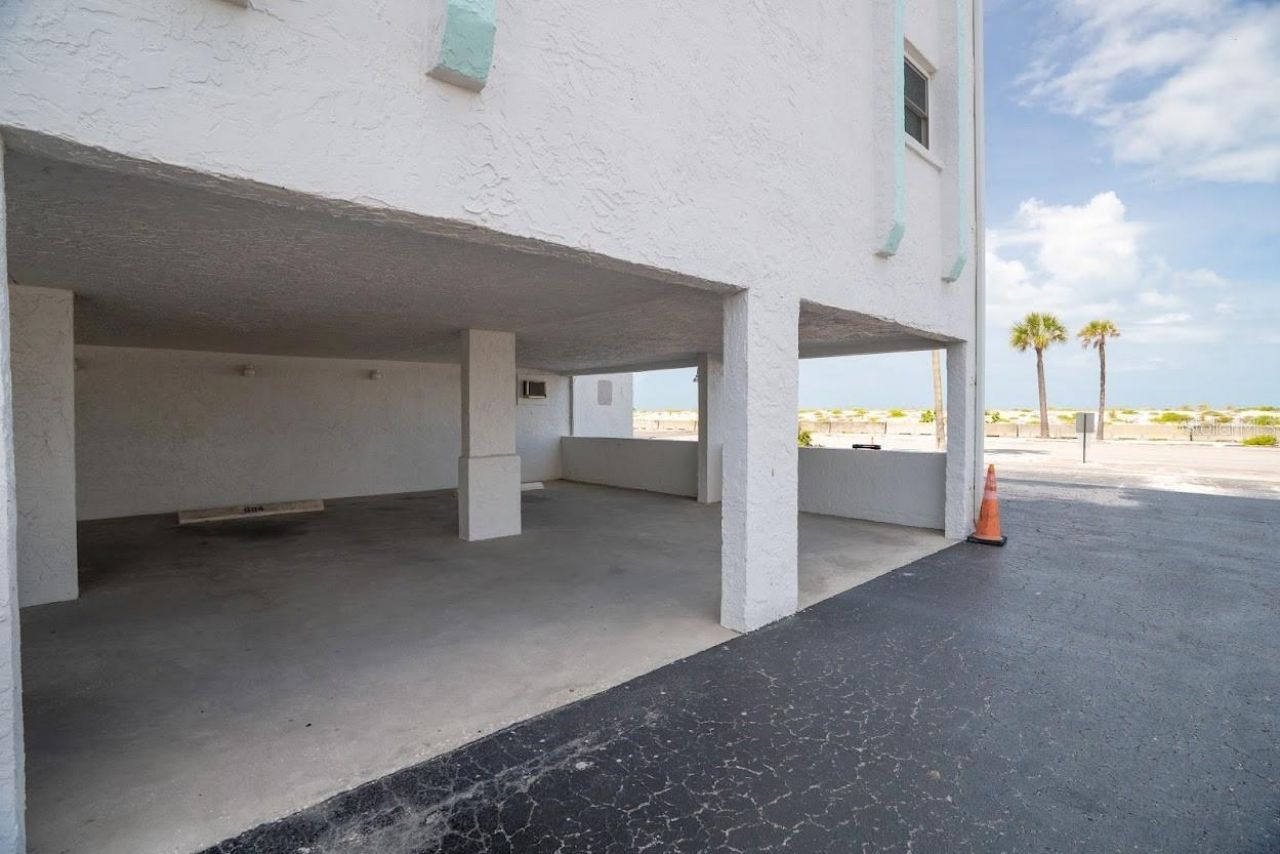 403 Gulf Way, Unit 601, Saint Pete Beach, FL 33706 Photo