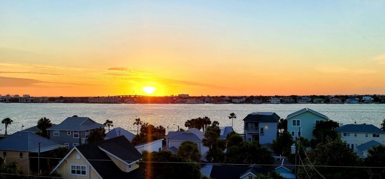 403 Gulf Way, Unit 601, Saint Pete Beach, FL 33706 Photo