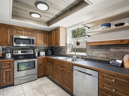 6296 Canyon Park Lane, Reno, NV 89523 Photo