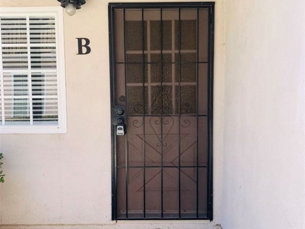 410 21st Street, Unit B, Huntington Beach, CA 92648