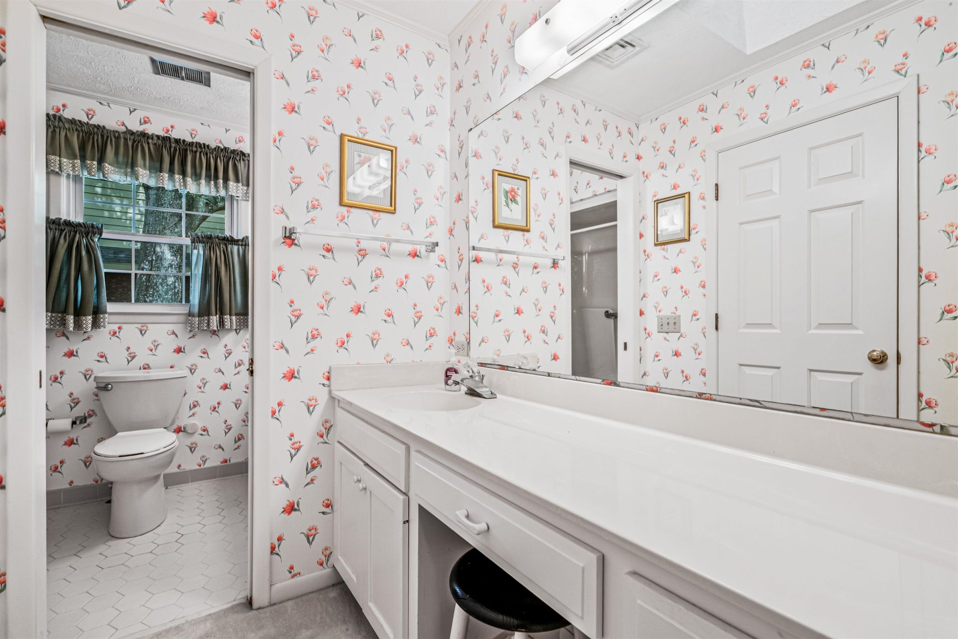 142 Old Cedar Loop  Photo 11