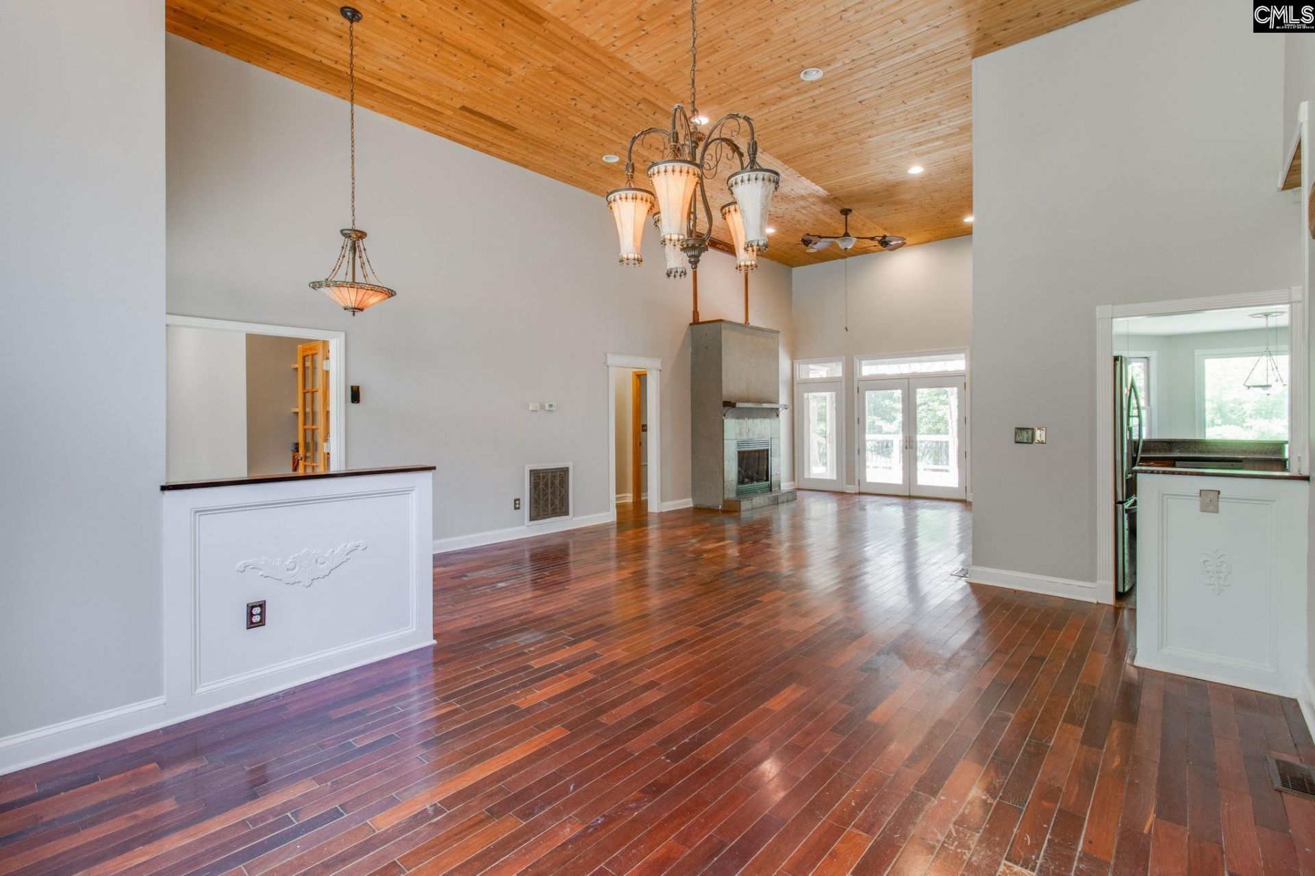 1516 Mullis Road  Photo 9