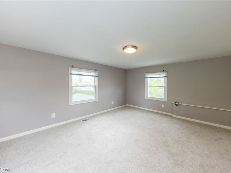 1241 Sunset Road, Mayfield Heights, OH 44124 Photo 32