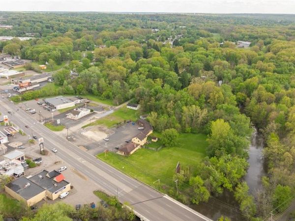 5318 Youngstown Warren Road , Niles, OH 44446