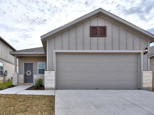 320 Thornless CIR, Buda, TX 78610