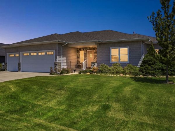2791 Creekview Trail , Palo, IA 52324