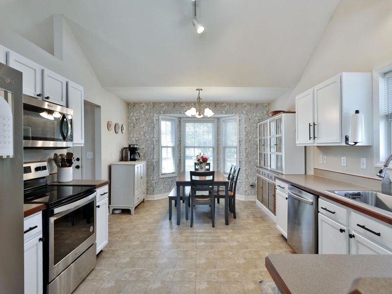 406 Grinnell Street, Pickerington, OH 43147 Photo 9