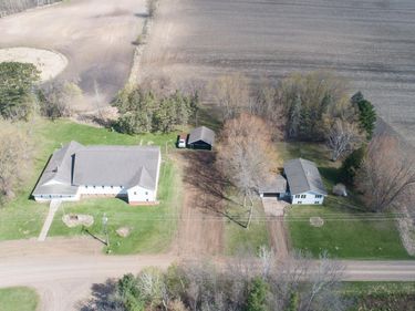 785 401st Avenue NW, Stanchfield, MN 55080