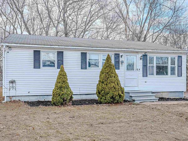 9 Oneida Circle, Nashua, NH 03060