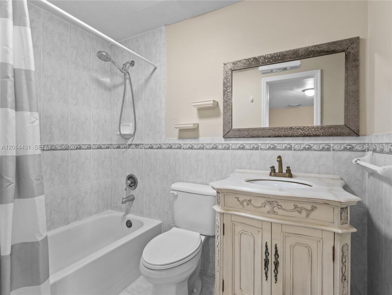 9 E 4th St , Unit 102, Hialeah, FL 33010 Photo