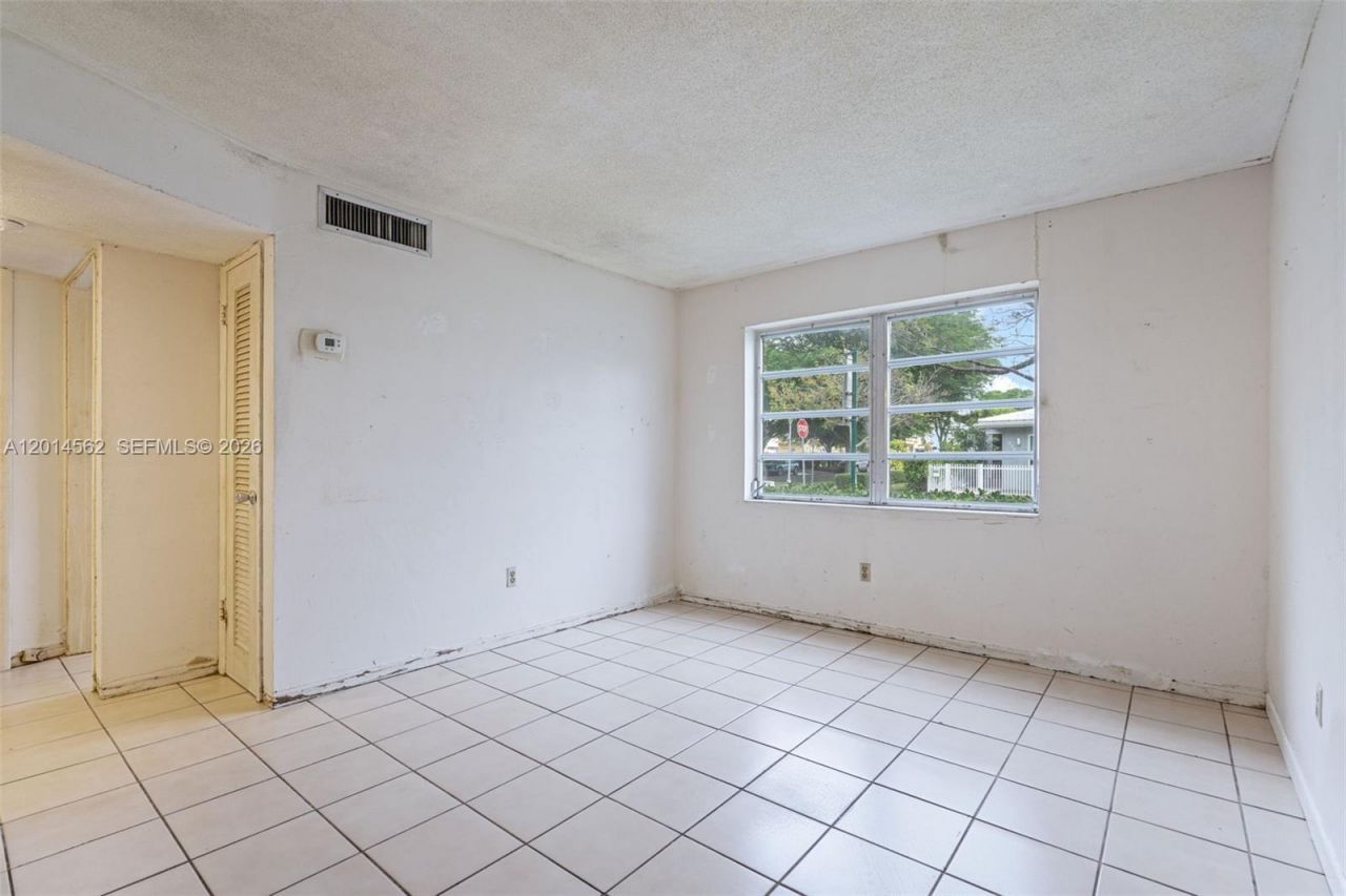 234 Antiquera Ave, Unit 3, Coral Gables, FL 33134 Photo
