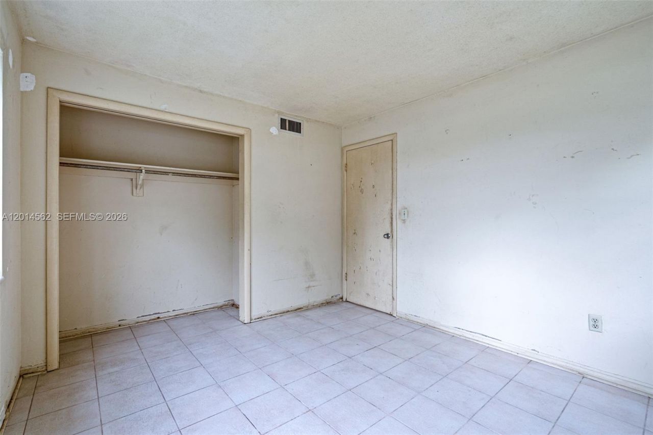 234 Antiquera Ave, Unit 3, Coral Gables, FL 33134 Photo