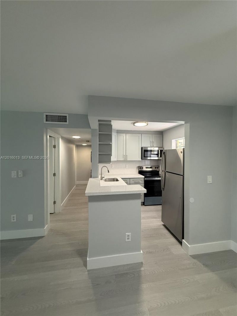 8500 SW 109th Ave, Unit 6-203, Miami, FL 33173 Photo