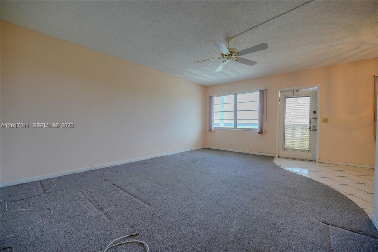 4082 E Cornwall E , Unit 4082, Boca Raton, FL 33434 Photo