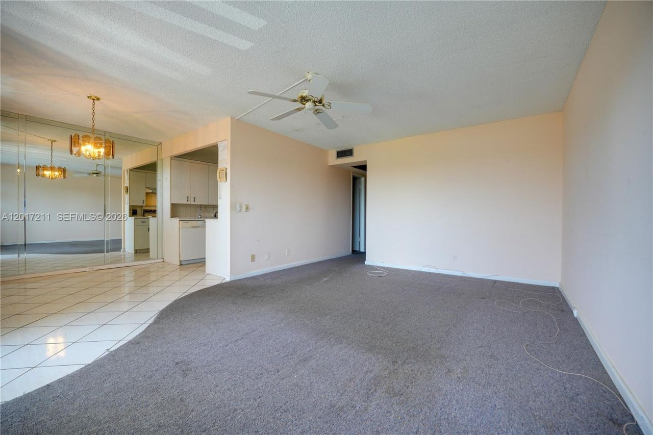 4082 E Cornwall E , Unit 4082, Boca Raton, FL 33434 Photo