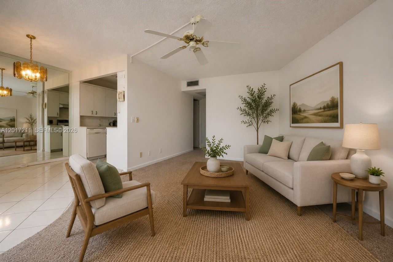 4082 E Cornwall E , Unit 4082, Boca Raton, FL 33434 Photo