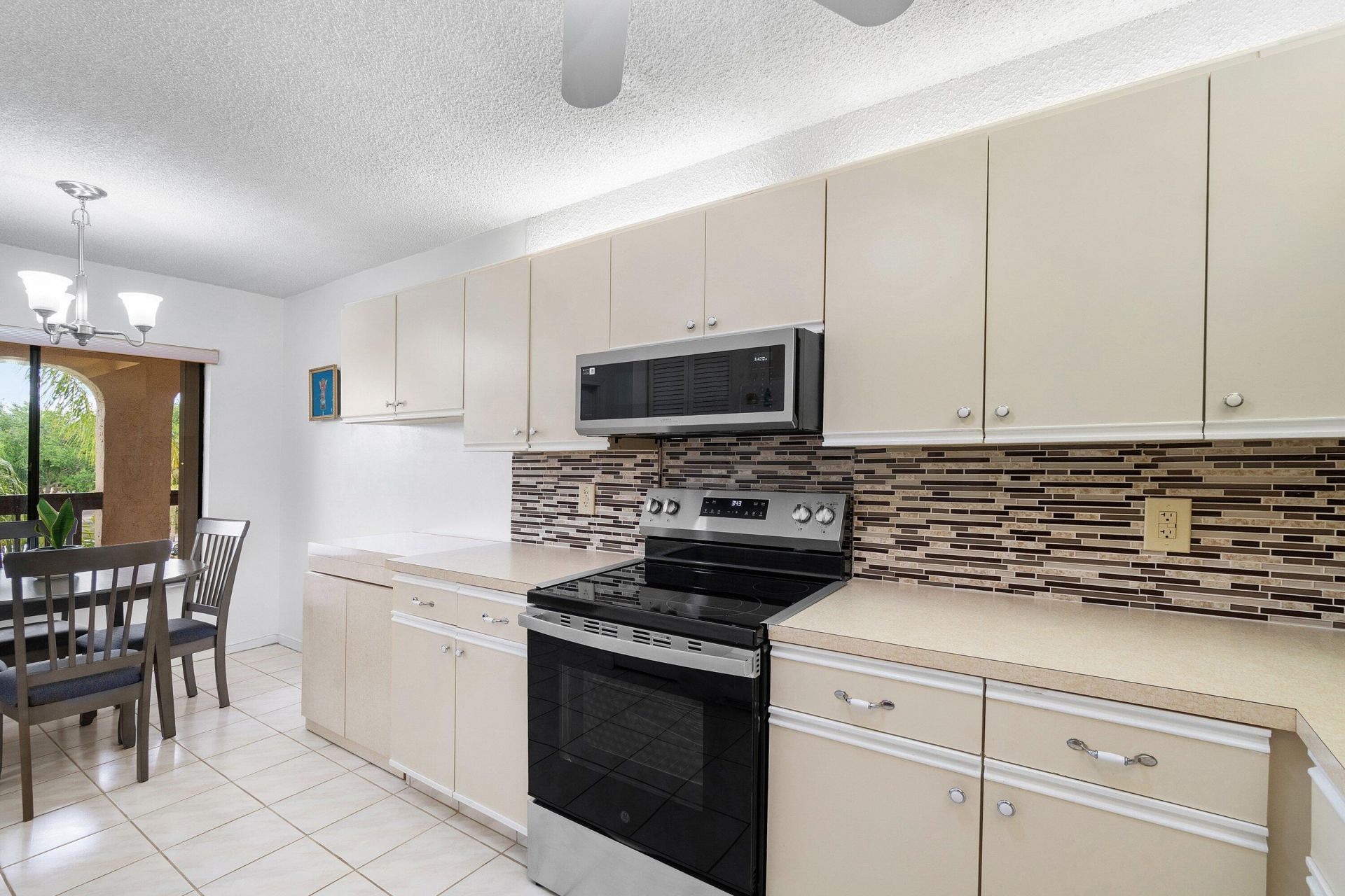 10110 Cedar Point Boulevard, Unit 305, Boynton Beach, FL 33437 Photo