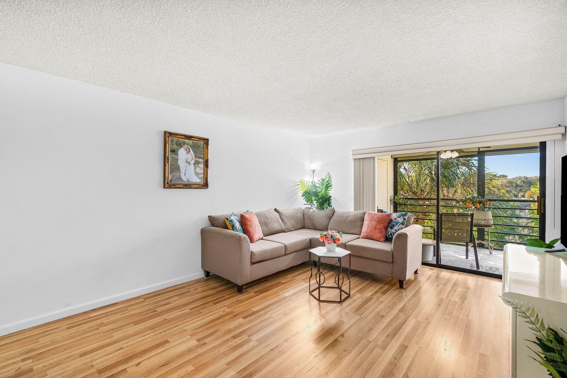 10110 Cedar Point Boulevard, Unit 305, Boynton Beach, FL 33437 Photo