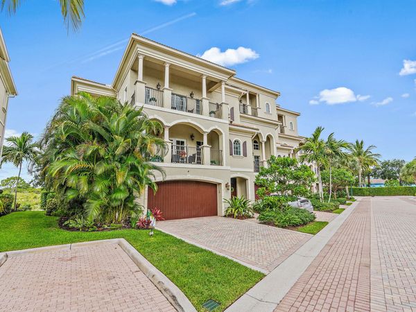 126 Tierra Lane, Unit 4, Jupiter, FL 33477