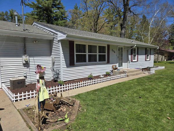 3570 County Road Q, Wisconsin Rapids, WI 54495