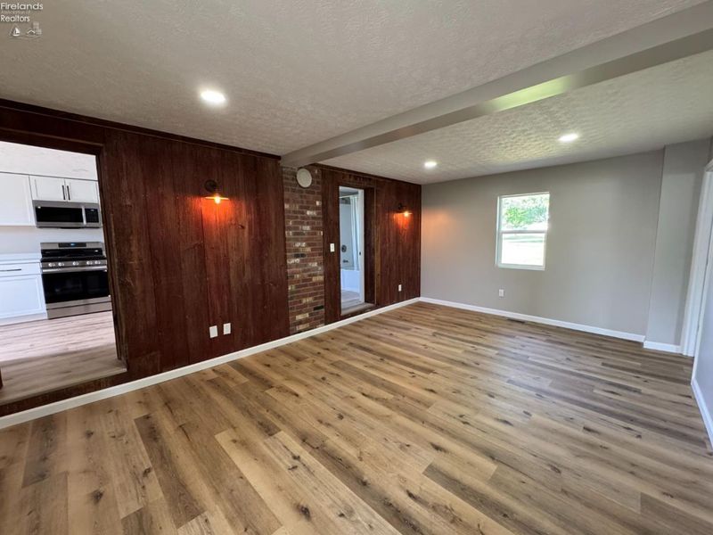 412 Monroe Street, Monroeville, OH 44847 Photo 15