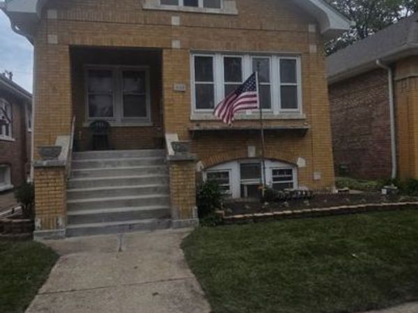 2123 Clinton Avenue , Berwyn, IL 60402
