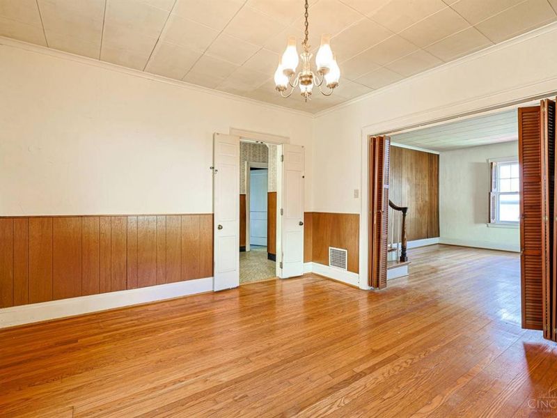 224 Charles Street, Wyoming, OH 45215 Photo 12