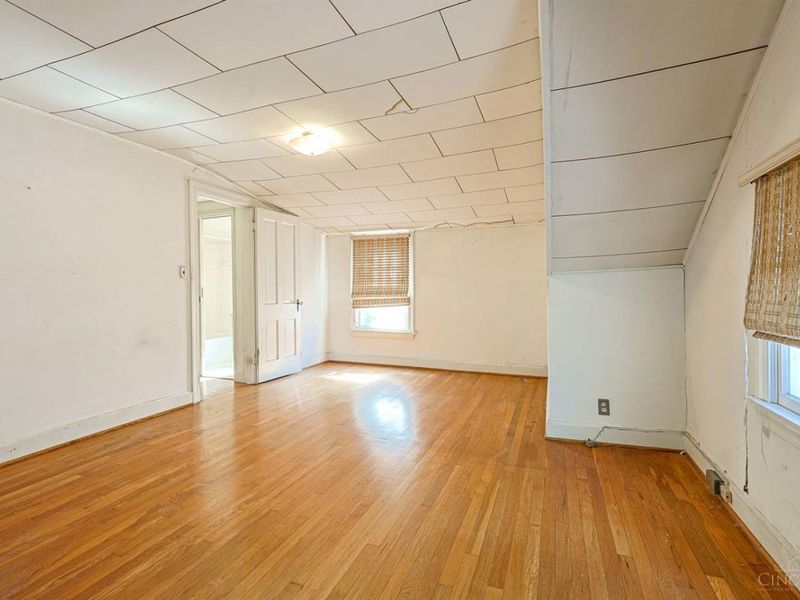 224 Charles Street, Wyoming, OH 45215 Photo 24