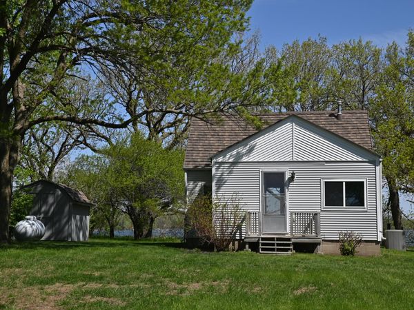 4948 110th Street, Dolliver, IA 50531