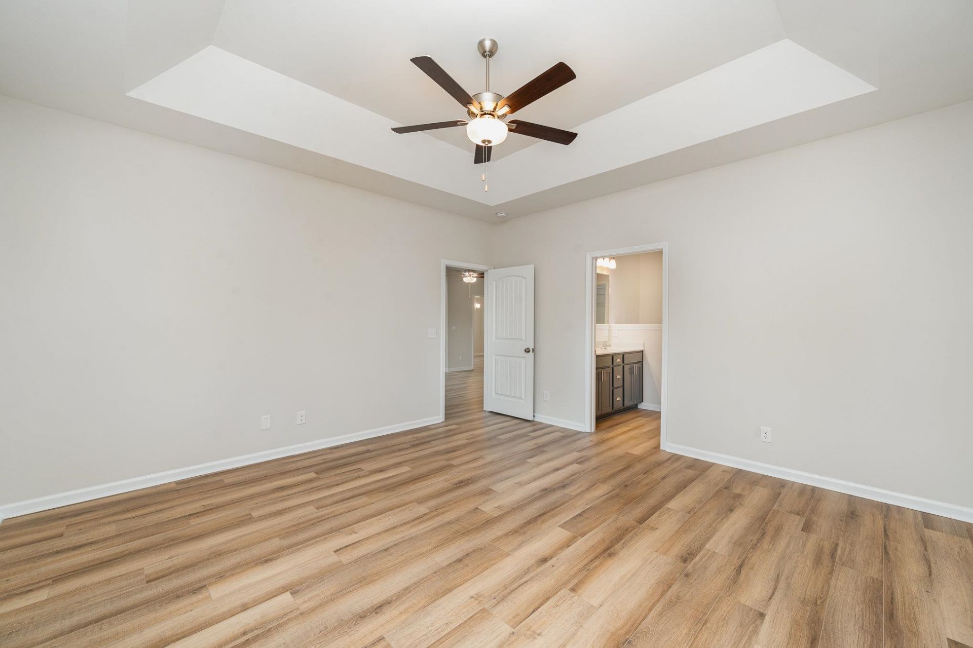 5115 Water Breeze Ct. Photo 9