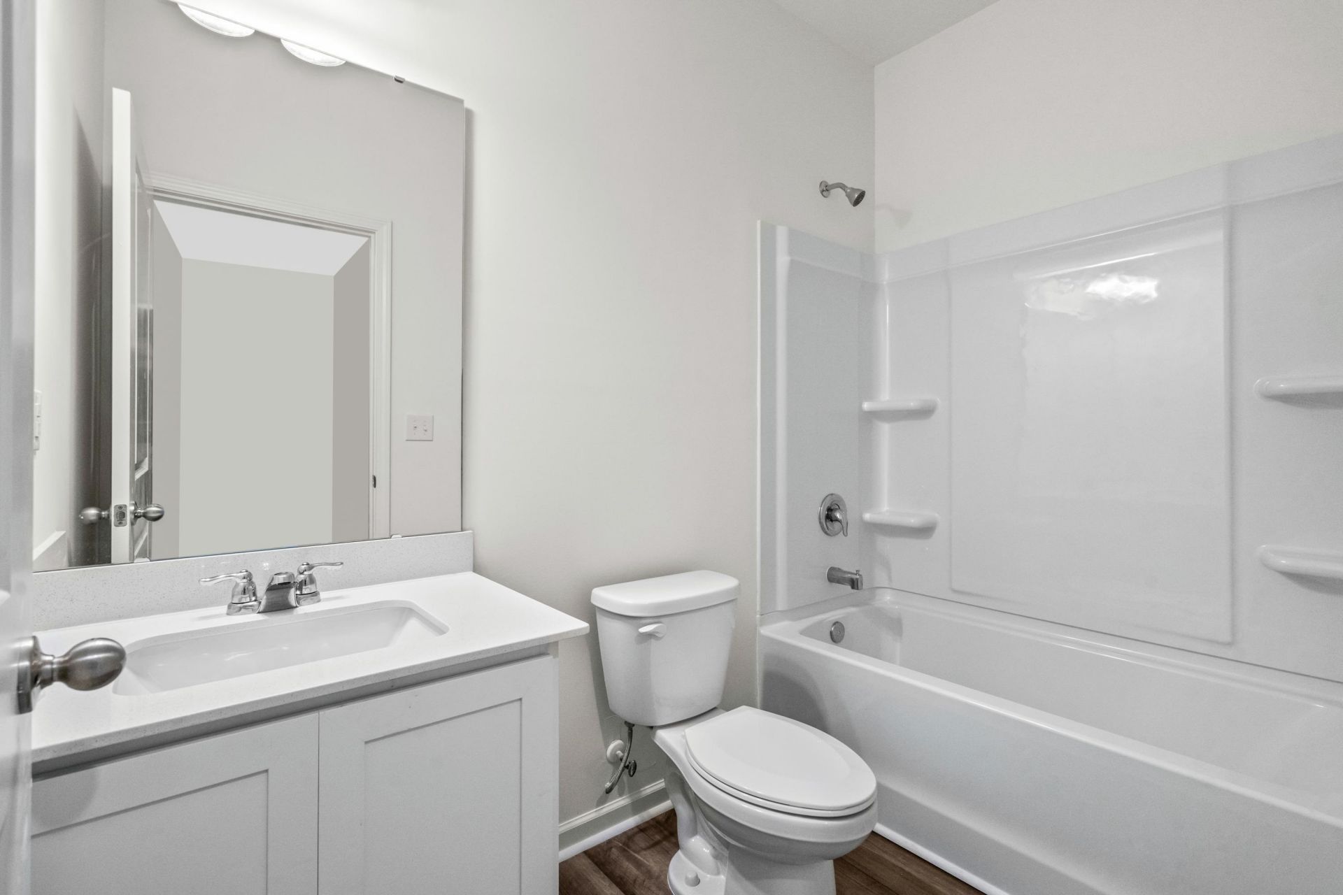 144 Admiral St  Photo 15