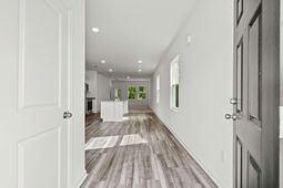 144 Admiral St  photo 4