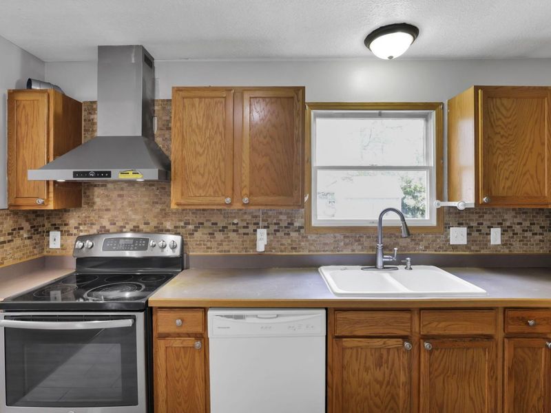 3136 Sophie Street, Columbus, OH 43219 Photo 18