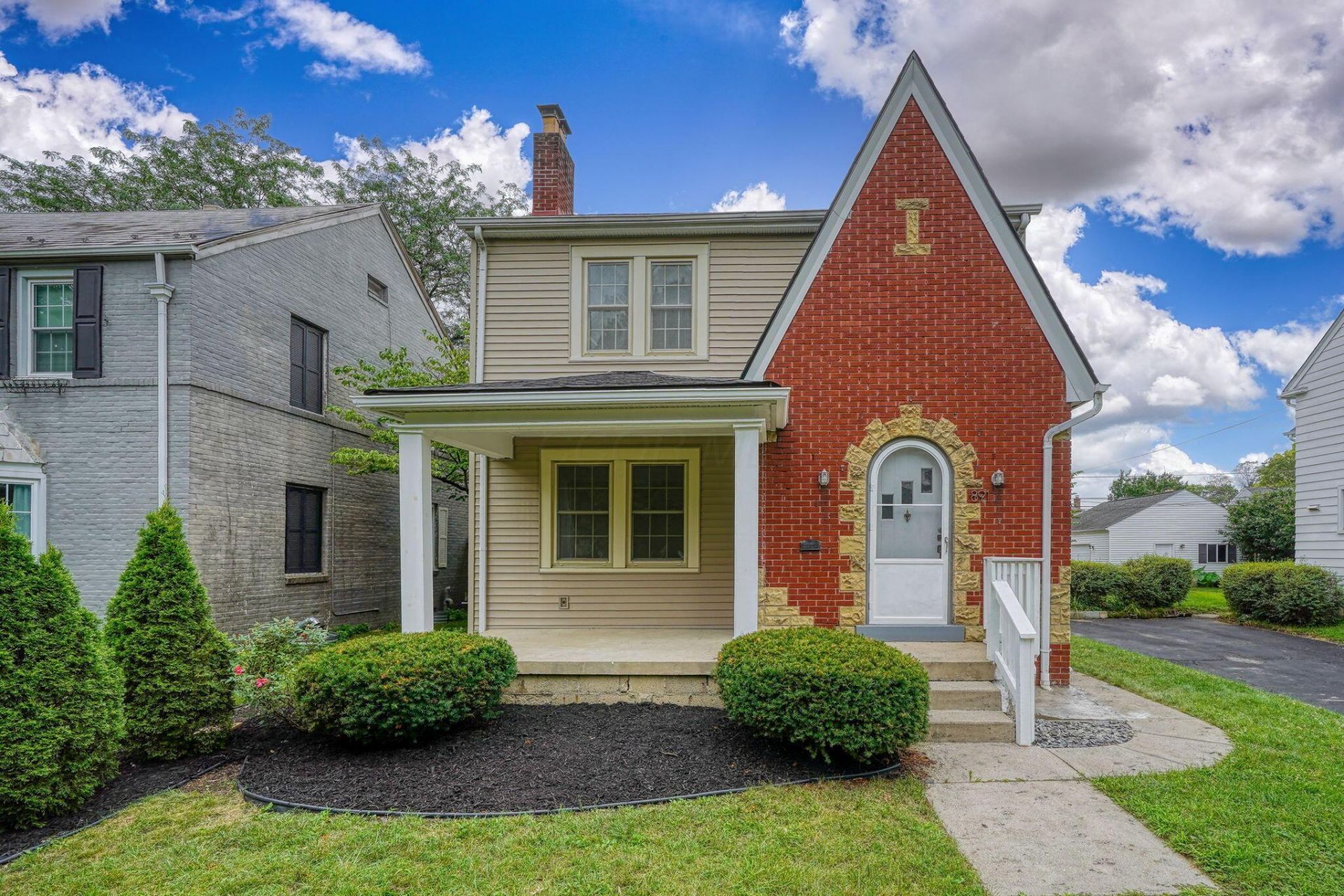 891 Vernon Road, Columbus, OH 43209 Main Photo