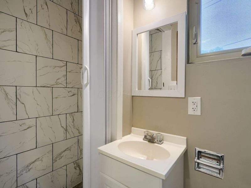 891 Vernon Road, Columbus, OH 43209 Photo 25