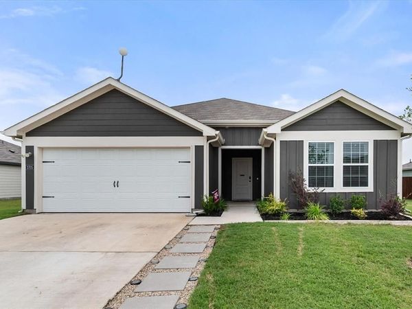 3705 Pilatus Avenue, Corsicana, TX 75110